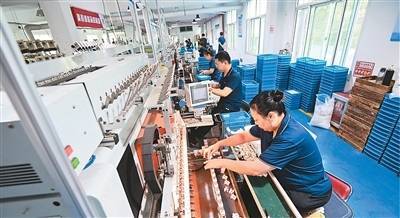 股票配资市场 7月经济发展“进”的步伐稳健（锐财经）